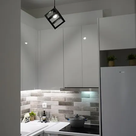 Bright & Cozy Apartment, Apartment *